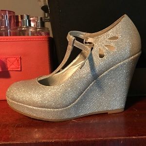 Glittery wedges